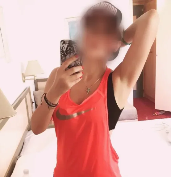 Guusje, 28
