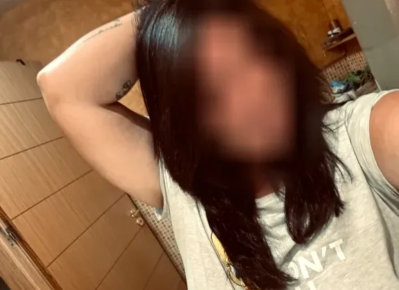 Zainab, 30